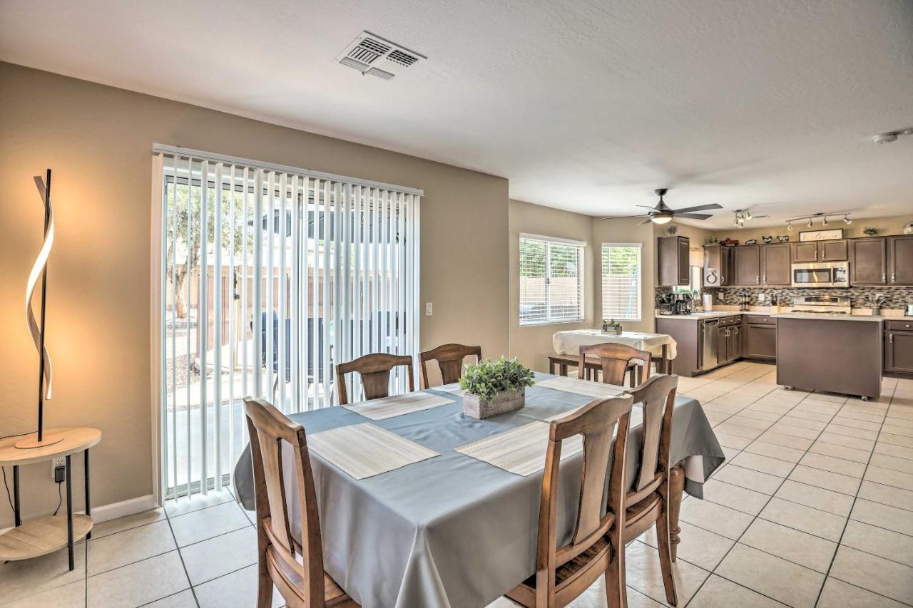 Dreamy El Mirage Oasis Less Than 12 Mi To Golf And Hike Exterior photo