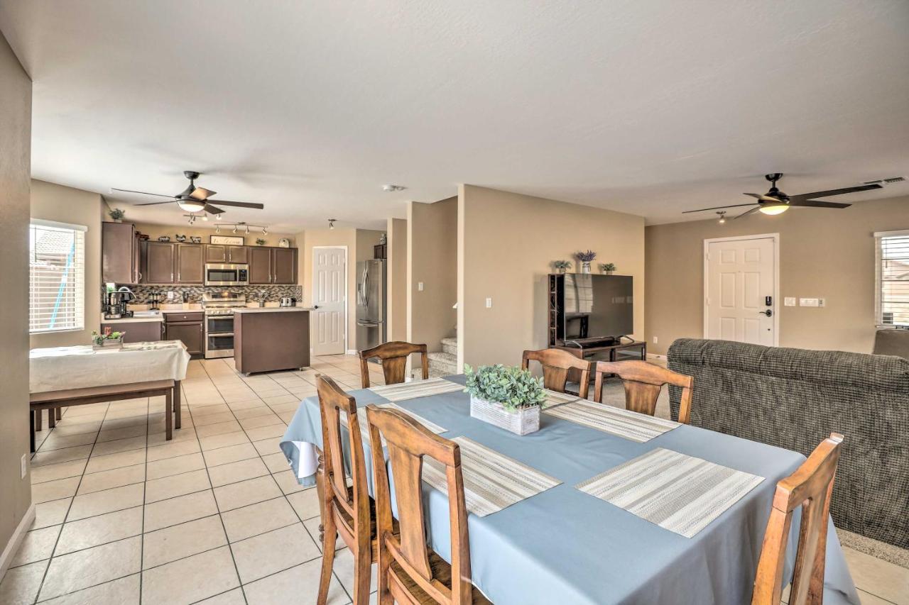Dreamy El Mirage Oasis Less Than 12 Mi To Golf And Hike Exterior photo